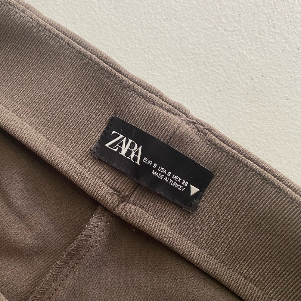 ZARA Front‎ Split Ribbed High Rise Pants - Picture 7 of 7